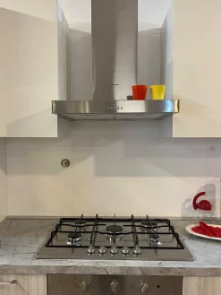 Outlet Cucina rovere chiaro moderna lineare Cucina joy rovere chiaro e bianco in offerta Cucine Lineari|Cucine Moderne