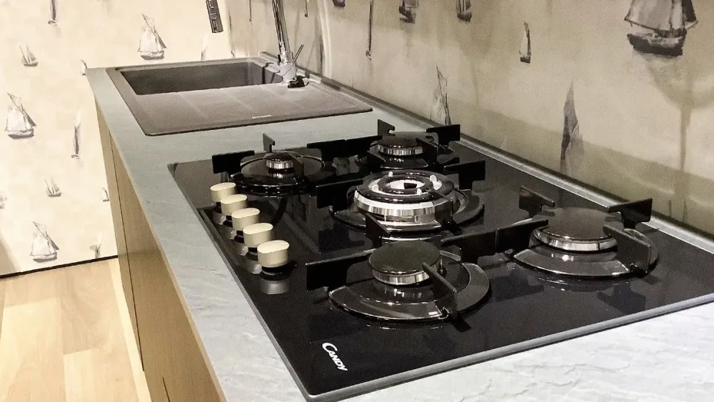 Cucina rovere moro moderna lineare Zen in Offerta Outlet^Mobilturi Hot