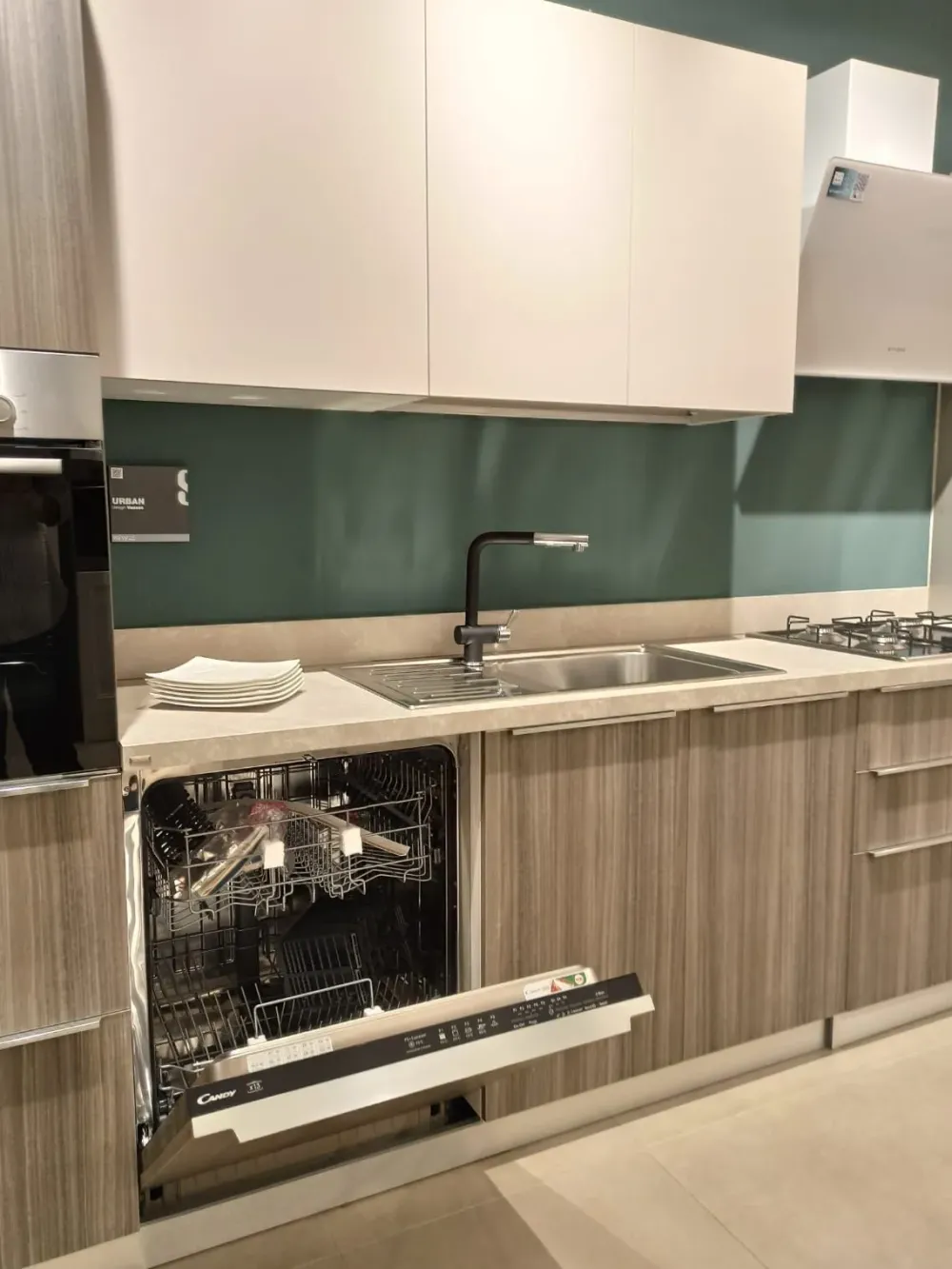 Cucina moderna lineare altri colori in laminato opaco Urban^Scavolini Discount