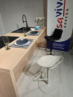 Cucina Senso con isola con uno sconto imperdibile^Artigianale New