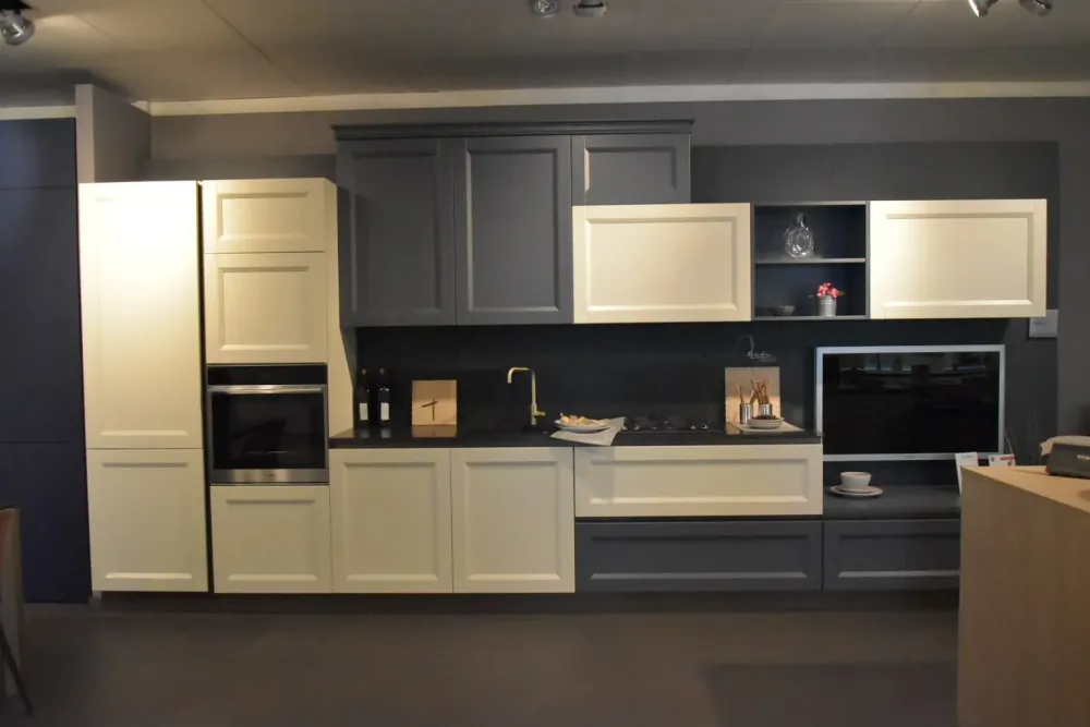 Stosa CUCINA Beverly PREZZO OUTLET scontata 50%- Cucine Lineari