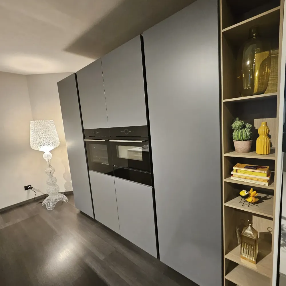 Arredo3 Cucina Time moderna grigia con isola scontata 30%- Cucine Ad Isola|Cucine Moderne