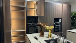 Binova Cucina tortora design con isola Bluna a soli 21900 Euro- Cucine Ad Isola|Cucine Design