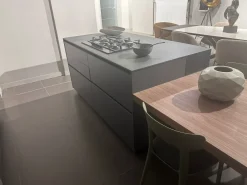 Valdesign Cucina moderna con isola grigia in nobilitato Logica- Cucine Ad Isola|Cucine Moderne