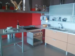 CUCINA Cucina angolare modello planet PREZZO OUTLET scontata 77%^Varenna Best