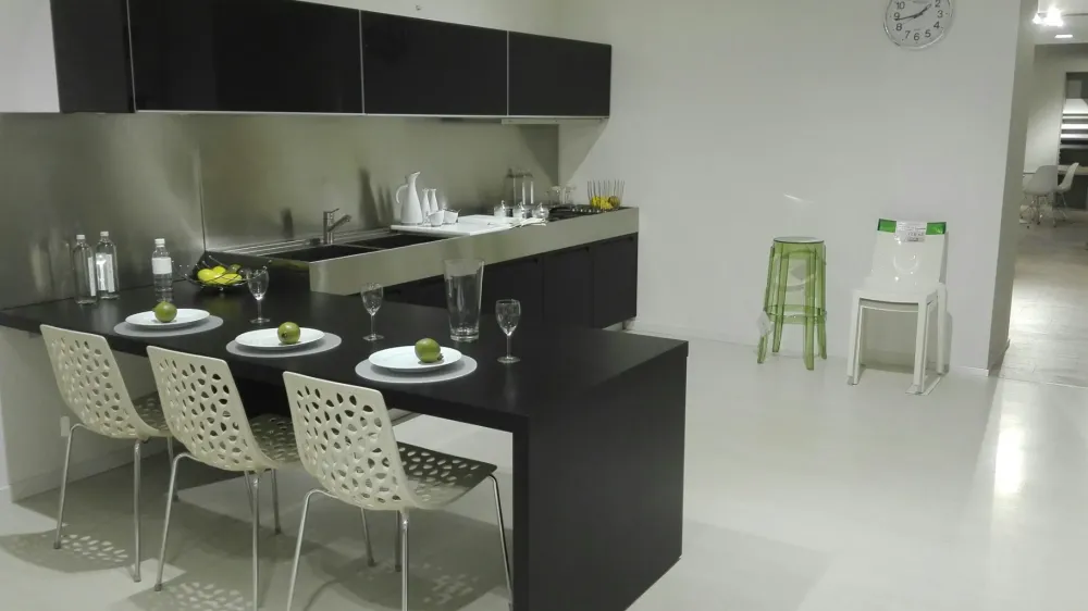 Varenna Cucina Minimal OFFERTA OUTLET- Cucine Lineari|Cucine Moderne