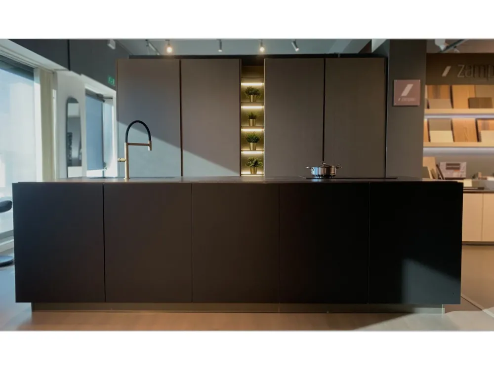 Cucina moderna ad isola altri colori in melaminico Segni^Zampieri Cucine Hot