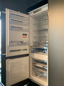 Cucina moderna ad isola altri colori in melaminico Segni^Zampieri Cucine Hot