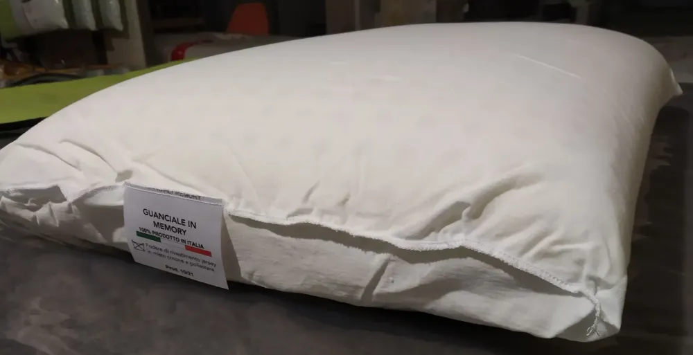 Sogno Veneto Cuscini letto in Sintetico modello Classic memory a prezzo Outlet- Biancheria Per La Casa