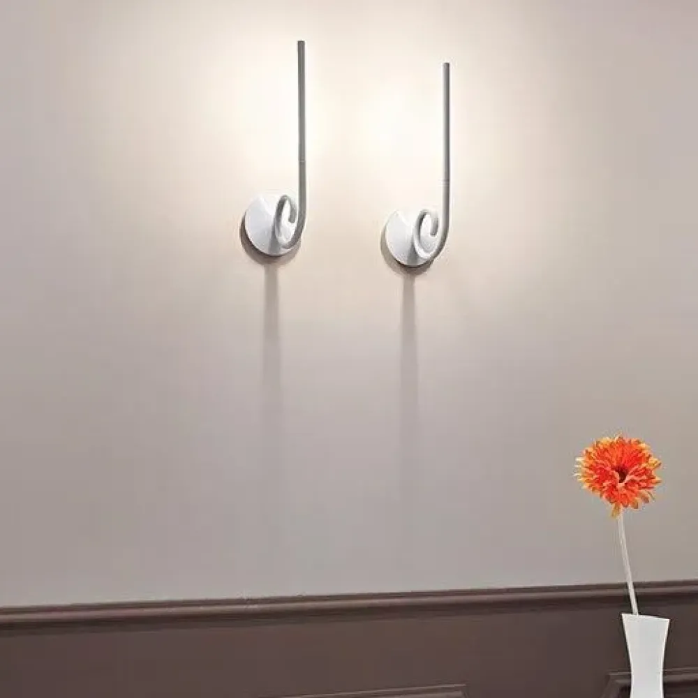 Da parete applique Linea alpha led Bianco con forte sconto^Flos Online