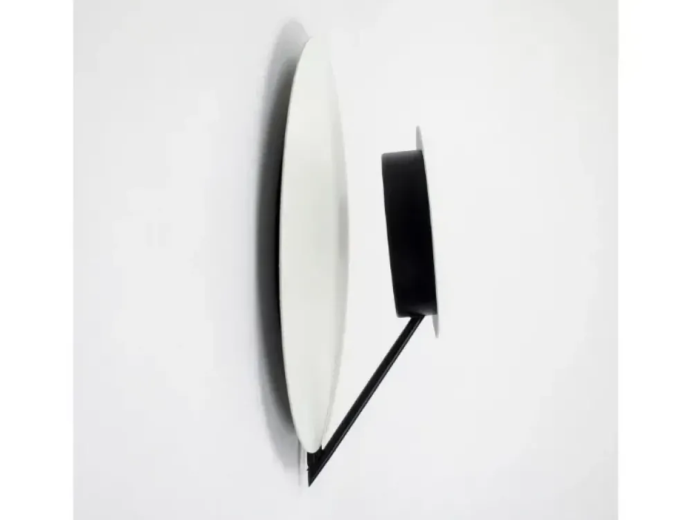 Da parete applique Vega grande nera tre ci luce con un ribasso esclusivo^Collezione esclusiva Discount