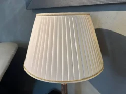 Da tavolo Lampada classica  Oro a prezzi convenienti^Collezione esclusiva Online