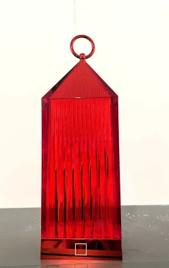 Kartell Da tavolo in plastica Lantern a prezzo Outlet- Lampade Da Tavolo