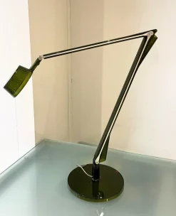 Kartell Da tavolo Aledin dec stile Design a prezzi convenienti- Lampade Da Tavolo