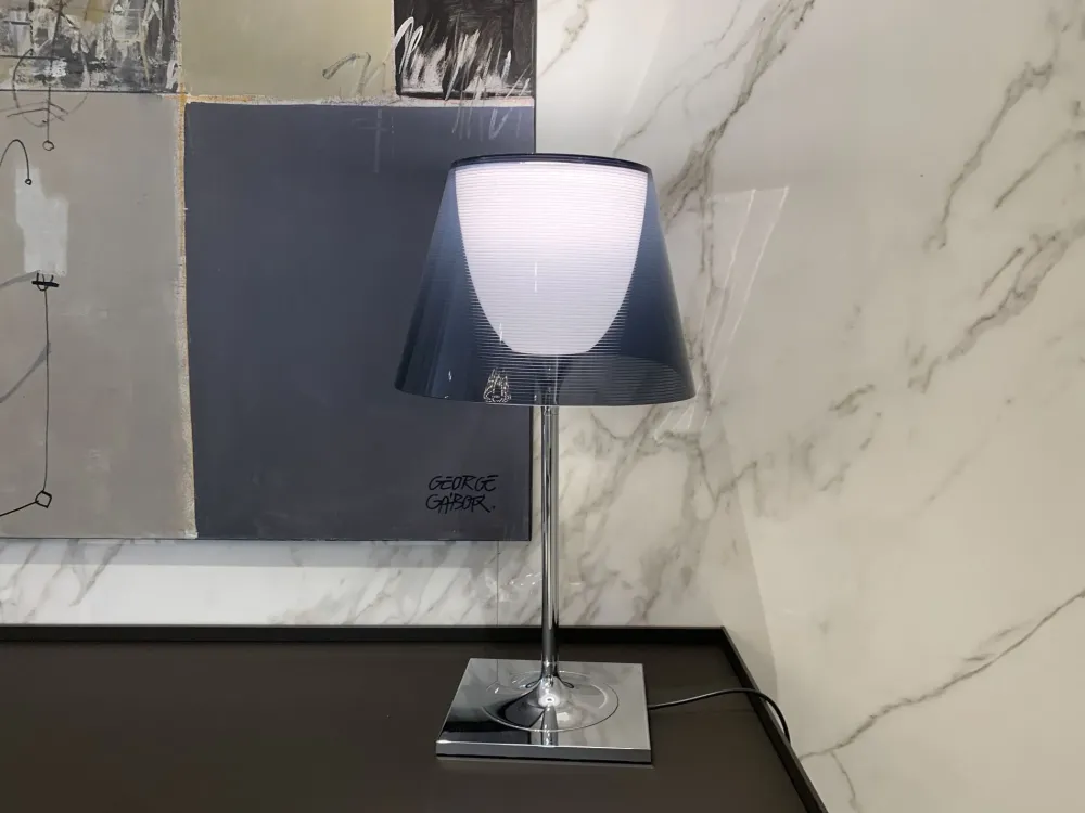 Da tavolo Ktribe t2 a prezzo Outlet^Flos