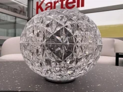 Da tavolo Planet in Offerta Outlet^Kartell Hot