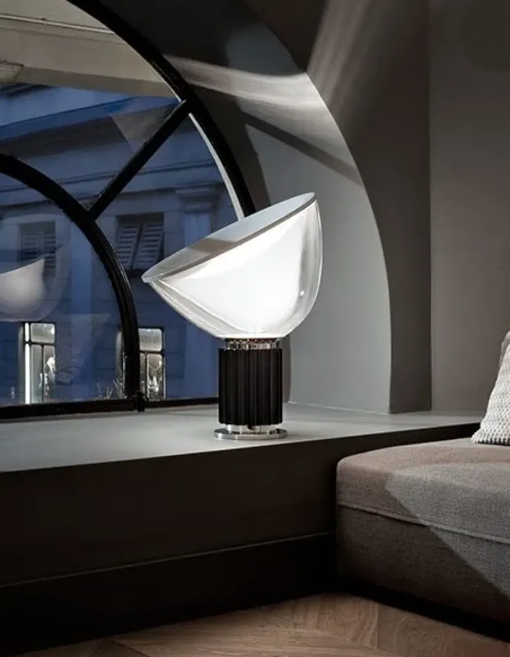 Flos Da tavolo Taccia a prezzo scontato- Lampade Da Tavolo