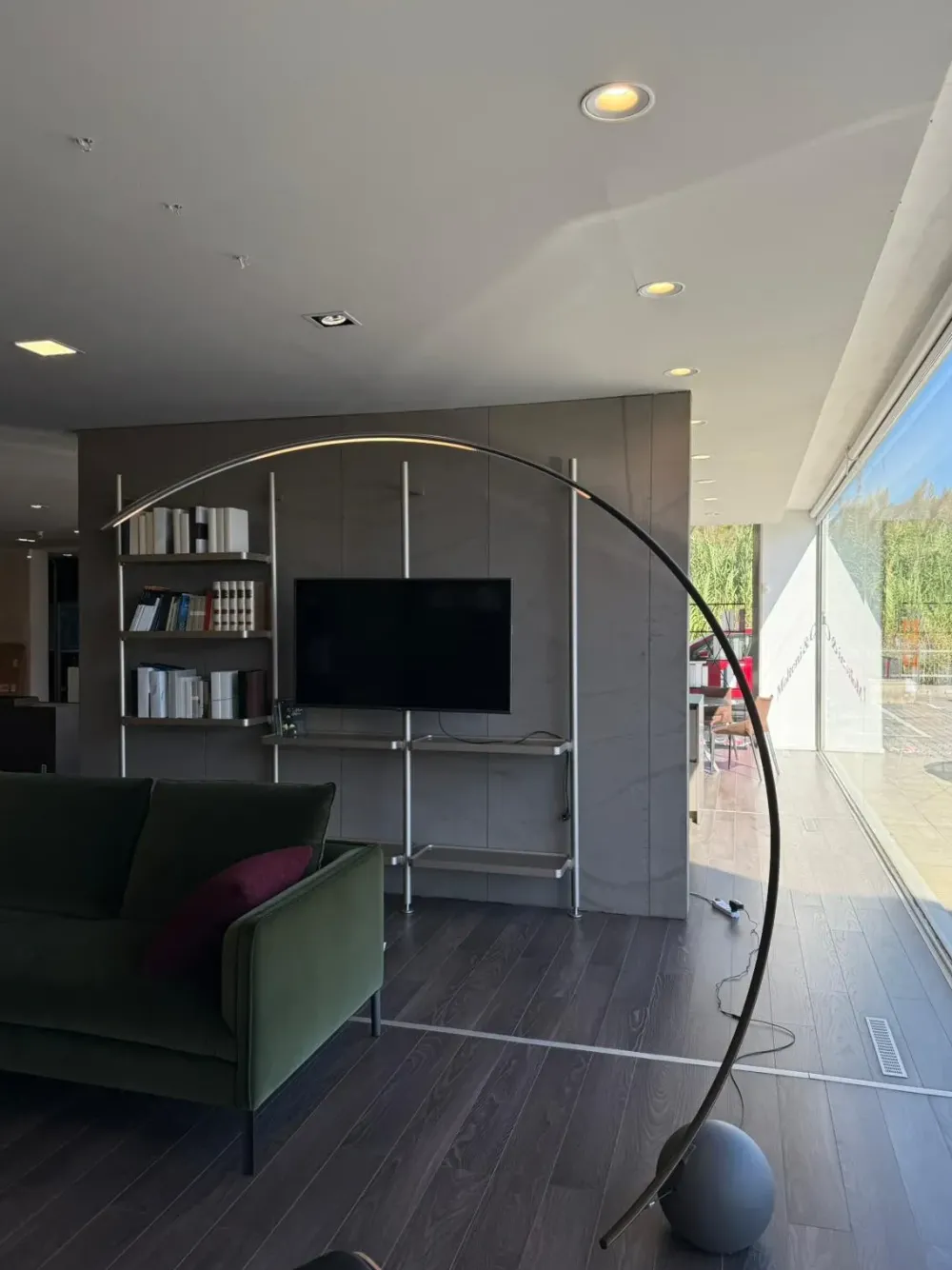 Bontempi Da terra Circle stile Design a prezzi outlet- Lampade Da Terra