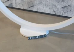 Sale Da terra Assolo Bianco con forte sconto Lampade Da Terra