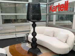 Kartell Da terra Kabuki a prezzo scontato  approfittane ora!- Lampade Da Terra