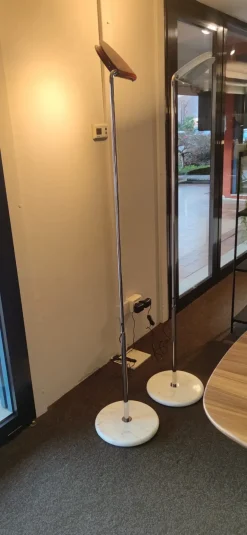 Dcw Da terra Mezzaluna   a prezzo Outlet- Lampade Da Terra