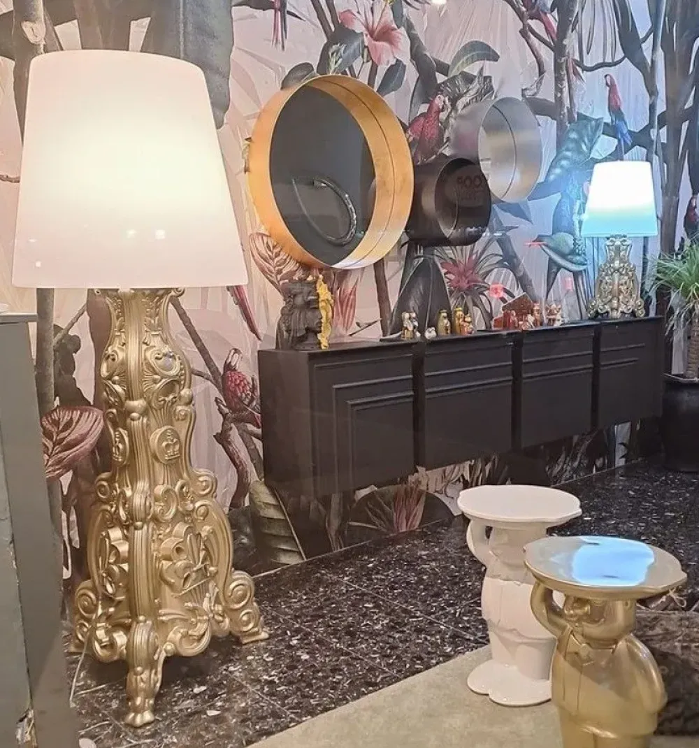 Slide Da terra stile Design Madame of love gold a prezzi outlet- Lampade Da Terra