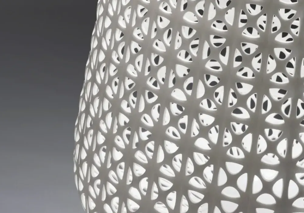 Da terra stile Moderna Kabuki lampada da terra bianca in offerta outlet^Kartell New