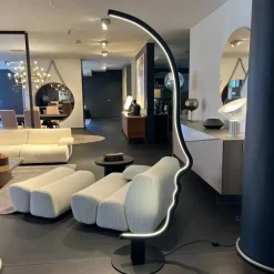 Mogg Da terra Vis a vis   in Offerta Outlet- Lampade Da Terra