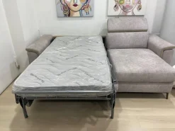 Outlet Divani letto con penisola Sasha di a prezzo ribassato Divani