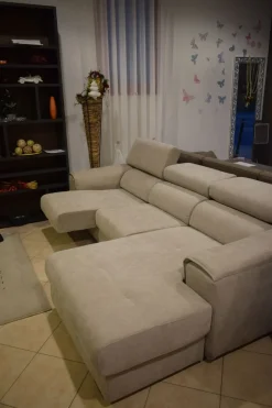 Divani letto con penisola Beth in OFFERTA - 50%^Collezione esclusiva Sale