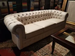 Divano 800 in Ecopelle non sfoderabile di scontato 50%^Artigianale Clearance