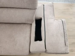 Outlet Divano a 4 posti modello All-in di a prezzo riservato Divani