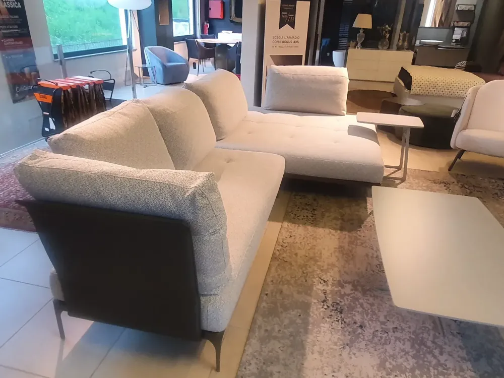 Ditre Italia Divano Ada di in stile design a prezzo Outlet- Divani