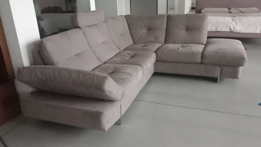 Divano Alan di in stile moderno a prezzo Outlet^Calia Online