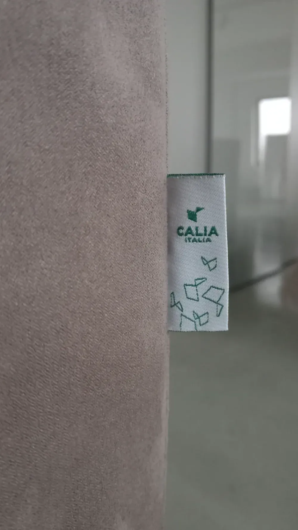 Divano Alan di in stile moderno a prezzo Outlet^Calia Online