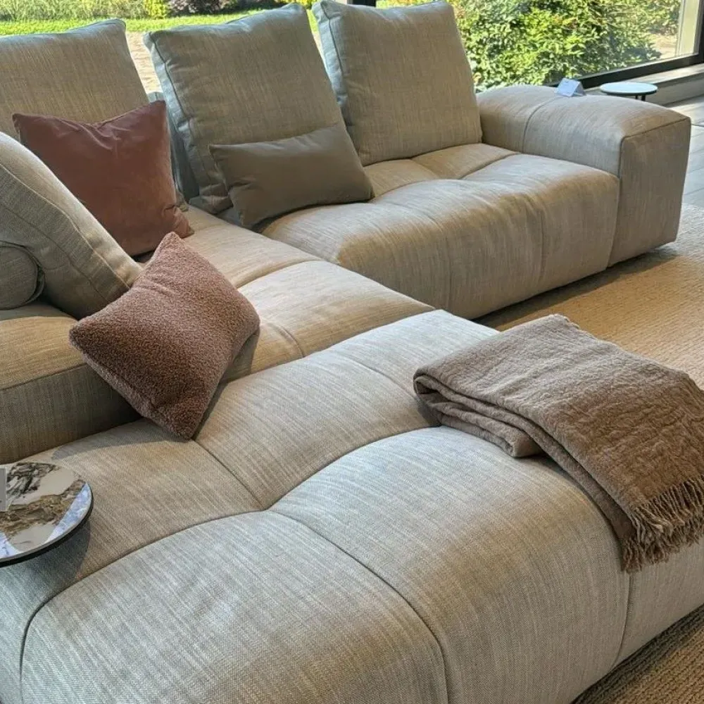 Sale Divano angolare modello Pixel di a prezzi convenienti Divani