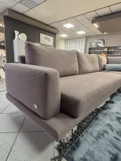 New Divano Angolare Philip 77 a 3300 Euro Divani