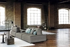 Divano angolare Sanders a prezzo ribassato Divani