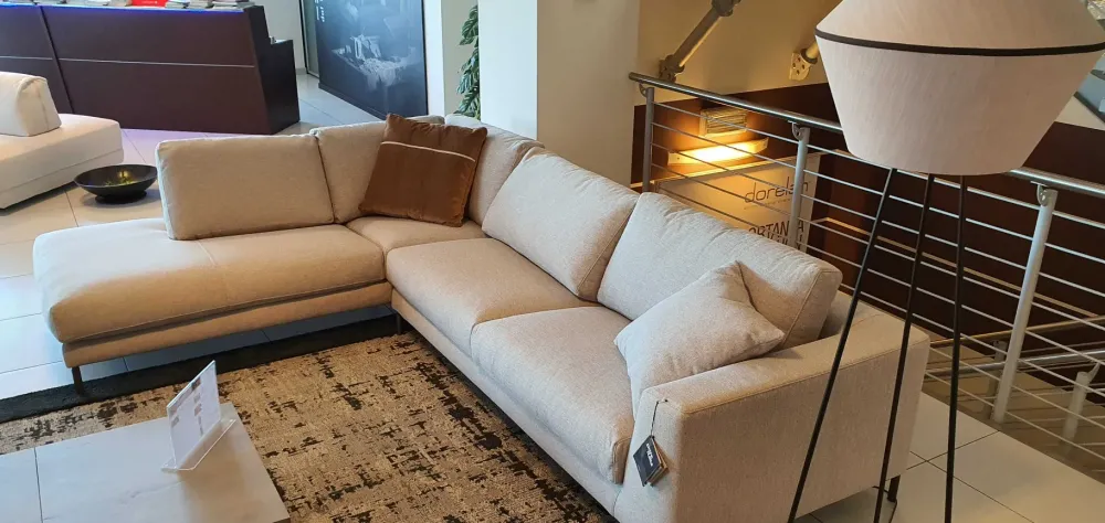 Ditre Italia Divano angolare tessuto in misto piuma a prezzo scontato- Divani