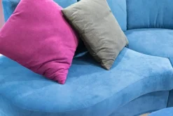 Artigianale Divano Angolare Virgola_completo_di_pouff a 2268€- Divani