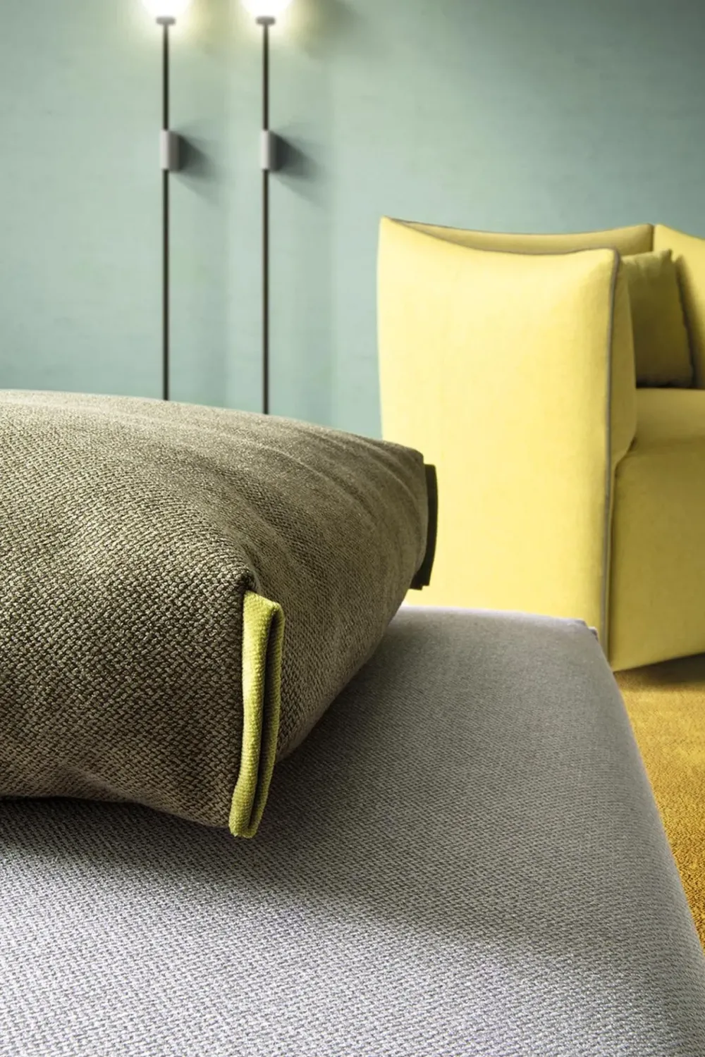 Online Divano Bacio Lecomfort a prezzo ribassato Divani