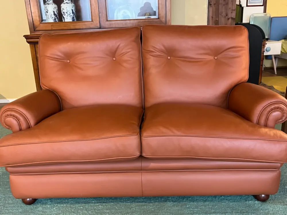 Divano classico pelle Etruria di con sconto del - 61%^Artigianale