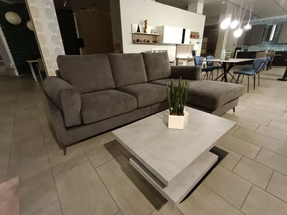 Biel Divano con penisola Axel ad un prezzo vantaggioso- Divani