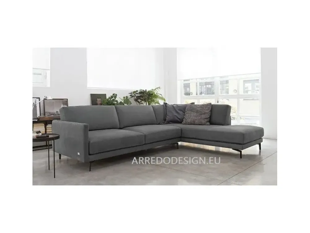 Doimo Salotti Divano con penisola Bart di a prezzo scontato- Divani