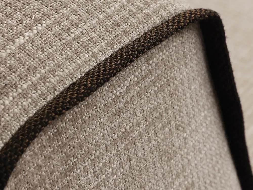 Hot Divano con penisola Beauty Crippa divani&letti a PREZZO OUTLET Divani