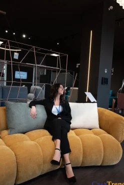 Franco Ferri Divano con penisola Abbracci PREZZI OUTLET sconto 38%- Divani