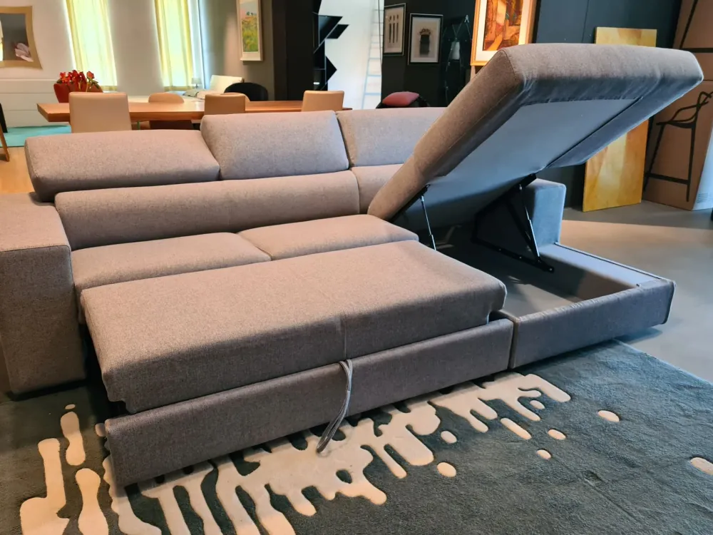 Sale Divano con penisola Giove in Offerta Outlet Divani