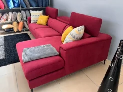 Collezione esclusiva Divano con penisola Glenn in Tessuto a 1460€- Divani