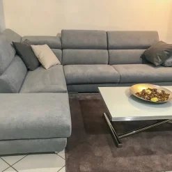 Discount Divano con penisola Habart a PREZZO OUTLET Divani