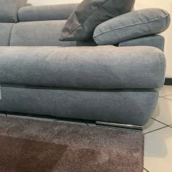 Discount Divano con penisola Habart a PREZZO OUTLET Divani